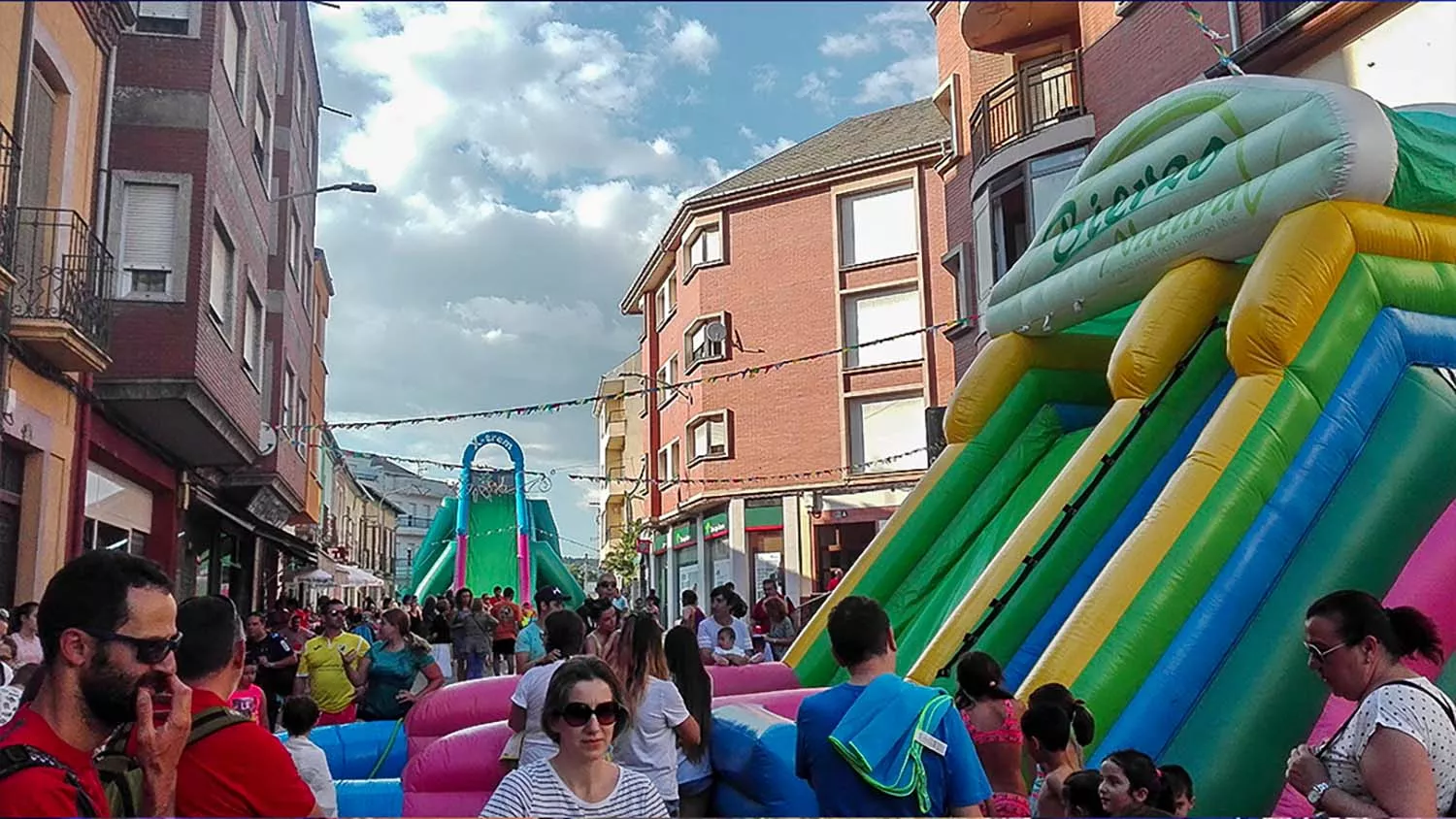 Hinchables en Toral de los Vados en las Fiestas de San Cristóbalturismotoraldelosvados Hinchables en Toral de los Vados en las Fiestas de San Cristóbalturismotoraldelosvados