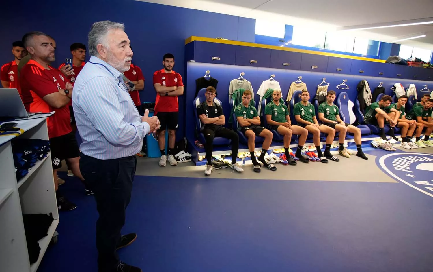 Primer entrenamiento de la Ponferradina para la temporada 24/25 ( Primer entrenamiento de la Ponferradina para la temporada 24/25 (