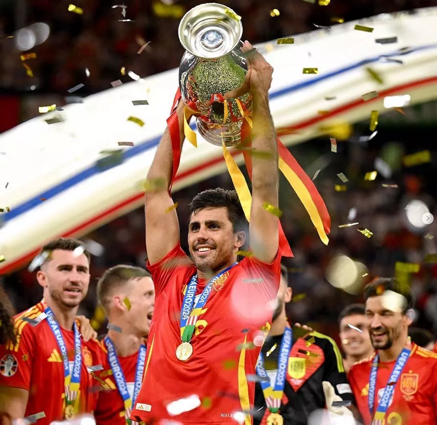El jugador de la Selección Española Rodri El jugador de la Selección Española Rodri