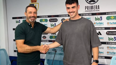 Presentación de Mario Jorrín en la SD Ponferradina