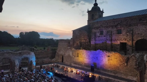 Conciertos Monasterio Carracedo | Facebook Carlos Núñez