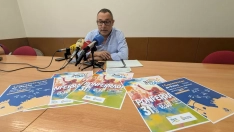 Ponferrada 'se viste' de color y música en la previa de La Encina con concentración de peñas y 'holi run' Ponferrada 'se viste' de color y música en la previa de La Encina con concentración de peñas y 'holi run'