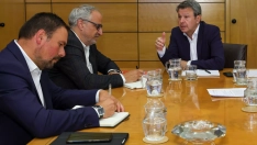Reunión con el secretario de Estado de Transportes y Movilidad Sostenible, José Antonio Santano, el presidente del Consejo del Bierzo, Olegario Ramón Fernández y el consejero de Transportes, Luis Perales