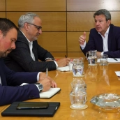Reunión con el secretario de Estado de Transportes y Movilidad Sostenible, José Antonio Santano, el presidente del Consejo del Bierzo, Olegario Ramón Fernández y el consejero de Transportes, Luis Perales