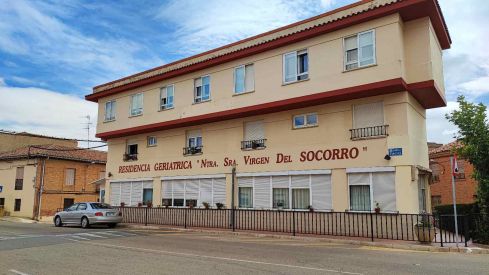 Residencia de Valderas (León) | El Procurador del Común pide que se vigile el uso de sujeciones en residencias y centros de día en Castilla y León 