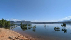 El pantano de Bárcena en agosto (2)