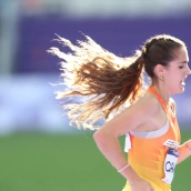 Marta Garcia durante la semifinal de los 5.000 metros en los Juegos Olímpicos de París - RFEA