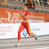 La atleta segoviana Águeda Marqués sigue brillando y se clasifica para las semifinales de los 1.500 metros