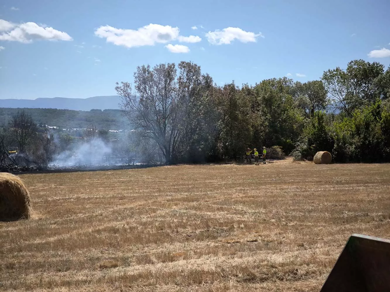 Incendio en San Esteban (Bembibre) (3) Incendio en San Esteban (Bembibre) (3)