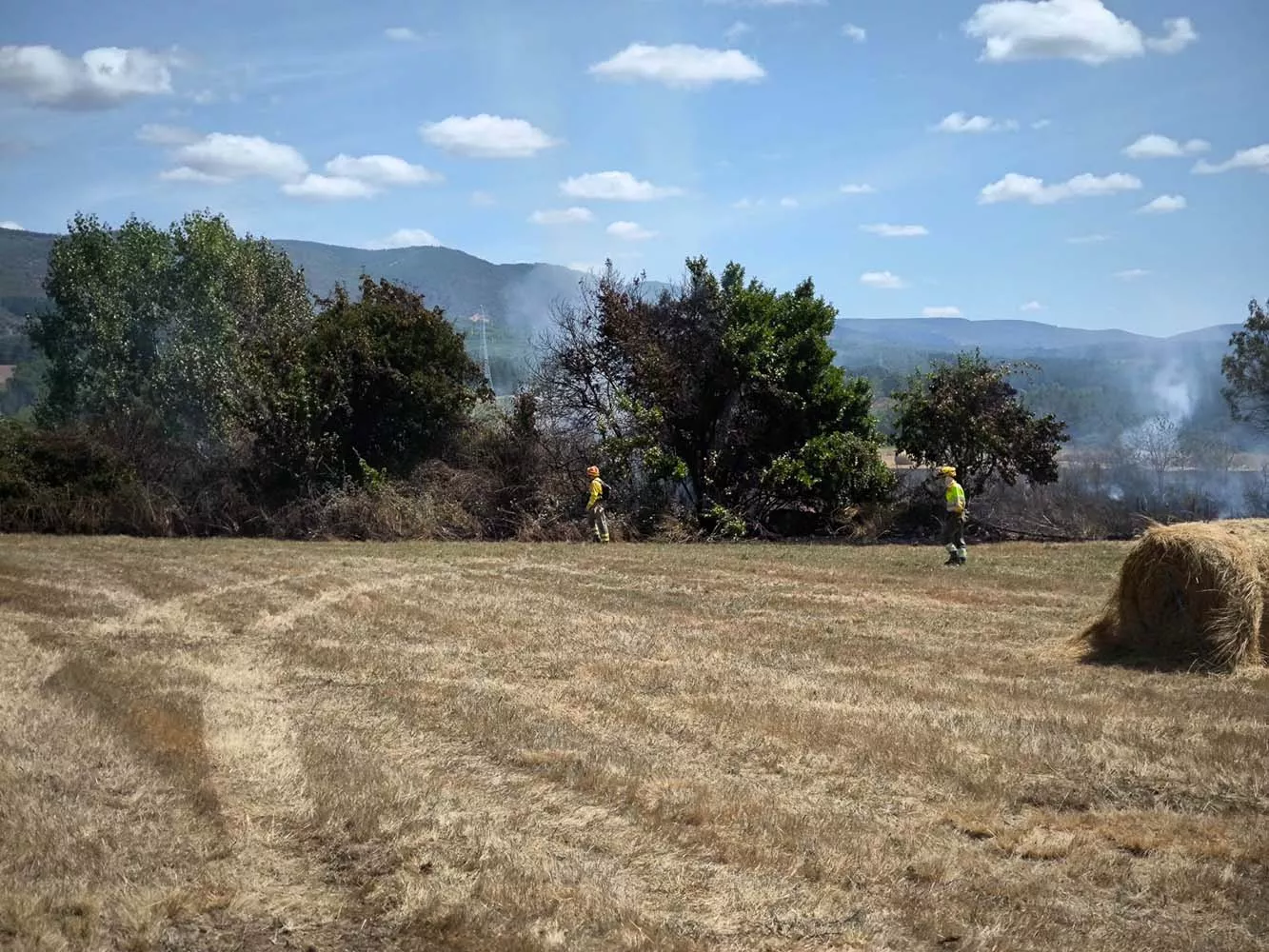 Incendio en San Esteban (Bembibre) (2) Incendio en San Esteban (Bembibre) (2)