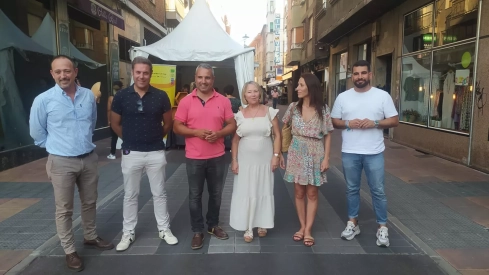 Mercado de Verano Nocturno (24) Mercado de Verano Nocturno (24)