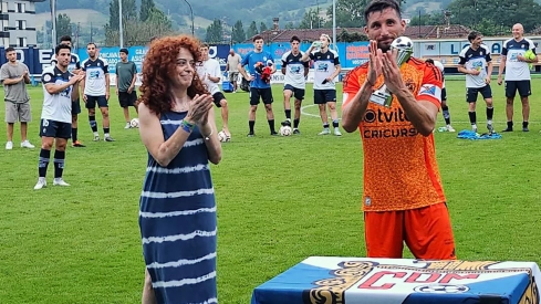 La Ponferradina cumple para alzarse con el Trofeo Hermanos Tarralva ante el Mosconia