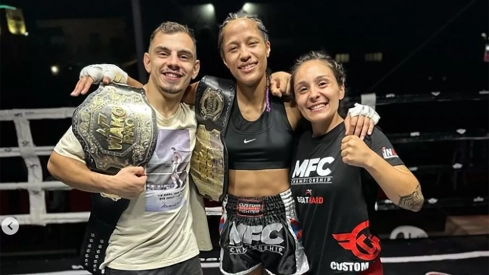 Los luchadores afincados en Ponferrada Débora Évora y Leandro Miranda se alzan con el título mundial y el Mediterráneo