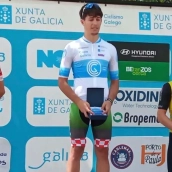 Adrián Prieto consiguió mantener el maillot de campeón de la Copa Galicia