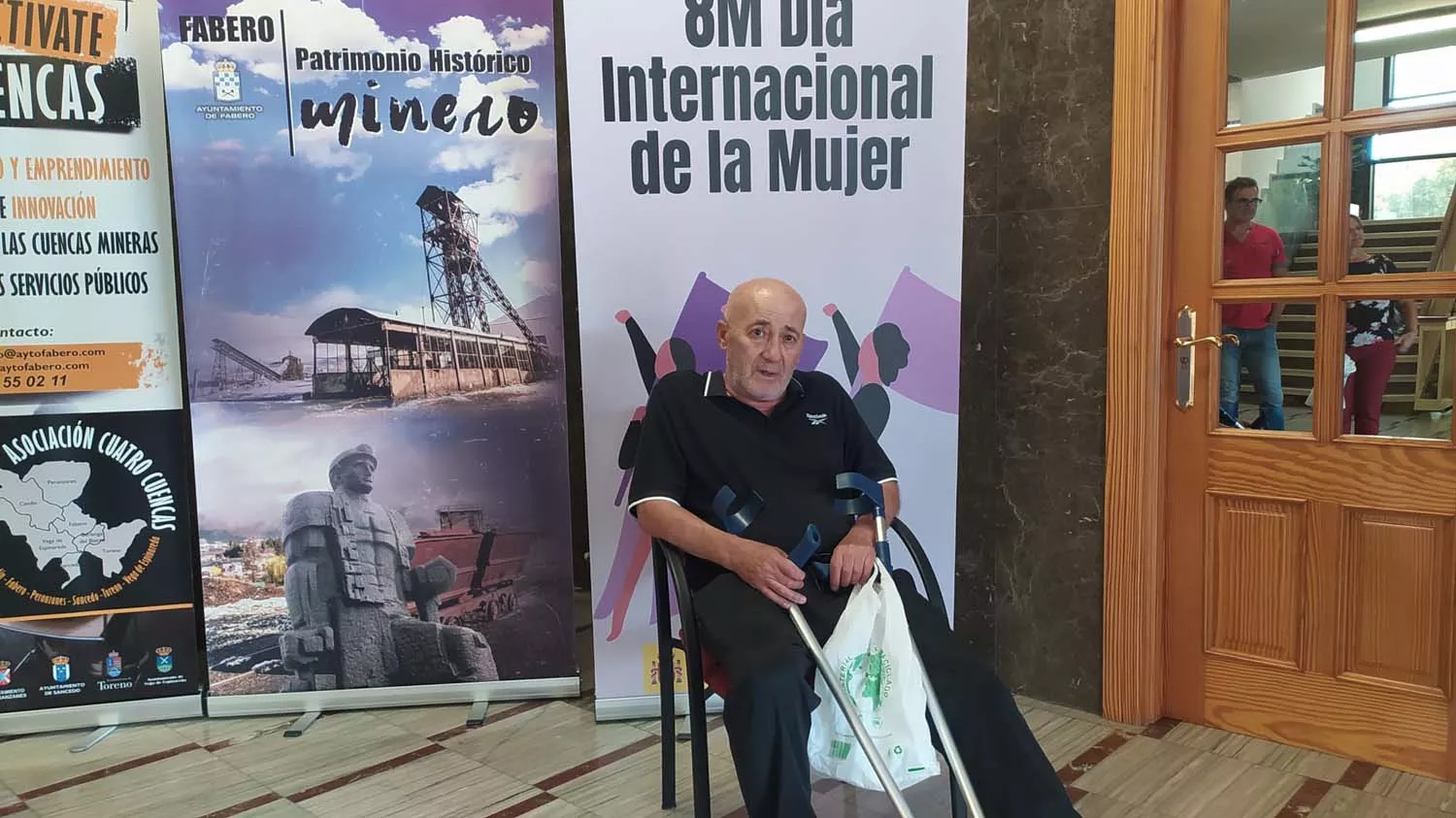 El vecino de Fabero con cáncer terminal inicia una huelga de hambre El vecino de Fabero con cáncer terminal inicia una huelga de hambre