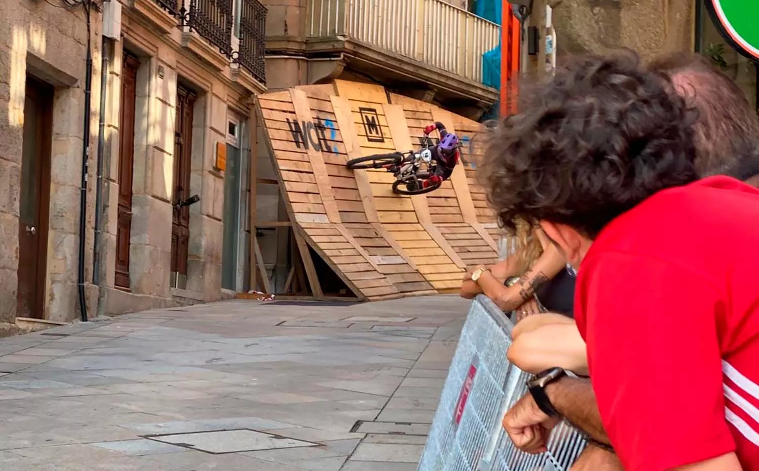 ENOL TORRE VUELVE A DESTACAR EN O MARISQUIÑO ENOL TORRE VUELVE A DESTACAR EN O MARISQUIÑO