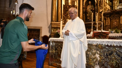 Ofrenda de la Ponferradina a la Virgen de La Encina (14) Ofrenda de la Ponferradina a la Virgen de La Encina (14)