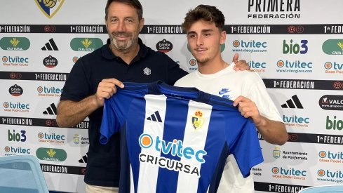 Yeray descartó otras opciones para volver a la Ponferradina: «Sólo tenía el objetivo de venir aquí»