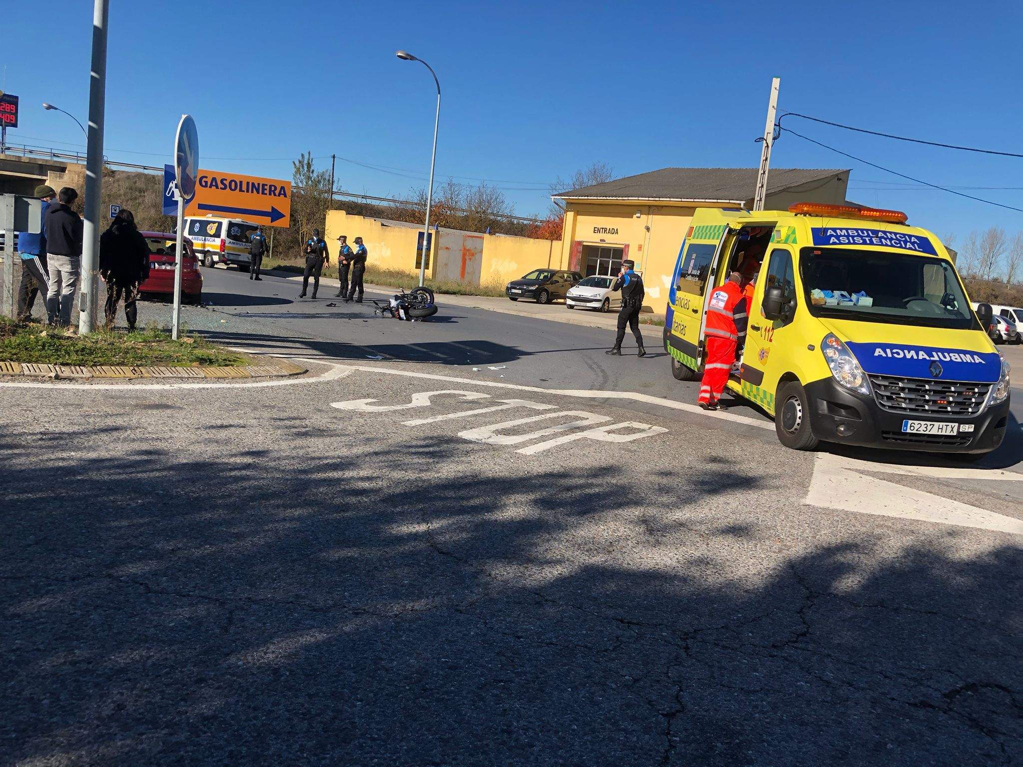 Ponferrada / Trasladado al Hospital del Bierzo un motorista tras la ...