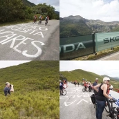 Ambiente previo a la llegada de la etapa de la Vuelta a España al Puerto de Ancares