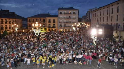 Pregón de las Fiestas de La Encina 2024 en Ponferrada (2) Pregón de las Fiestas de La Encina 2024 en Ponferrada (2)