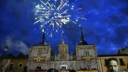 Pregón de las Fiestas de La Encina 2024 en Ponferrada (19) Pregón de las Fiestas de La Encina 2024 en Ponferrada (19)