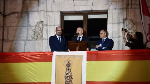 Pregón de las Fiestas de La Encina 2024 en Ponferrada (13) Pregón de las Fiestas de La Encina 2024 en Ponferrada (13)