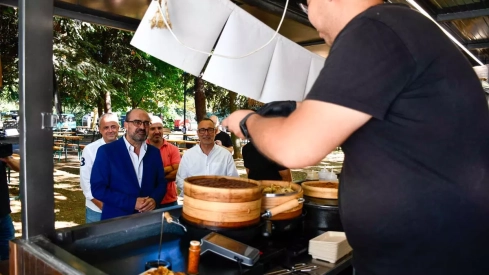 Inauguración de los Food Trucks de La Encina 2024 Inauguración de los Food Trucks de La Encina 2024