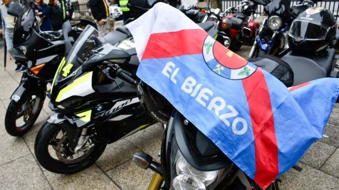 Álbum de fotos de la ofrenda floral motera de las Fiestas de la Encina de Ponferrada