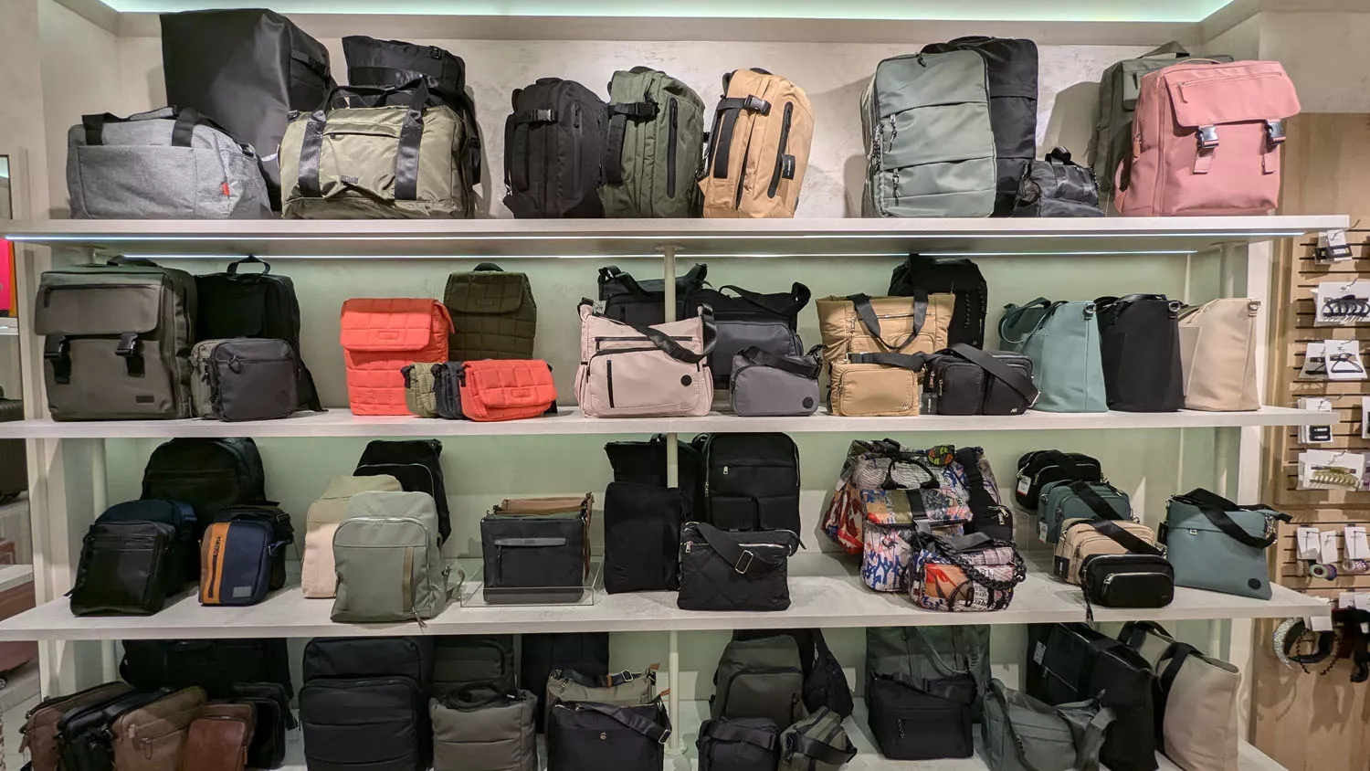 Misako (4) Misako (4)