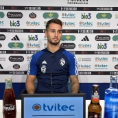 Carrique expresa la felicidad en la Ponferradina al sumar los tres puntos ante Unionistas: "Nos los merecíamos"