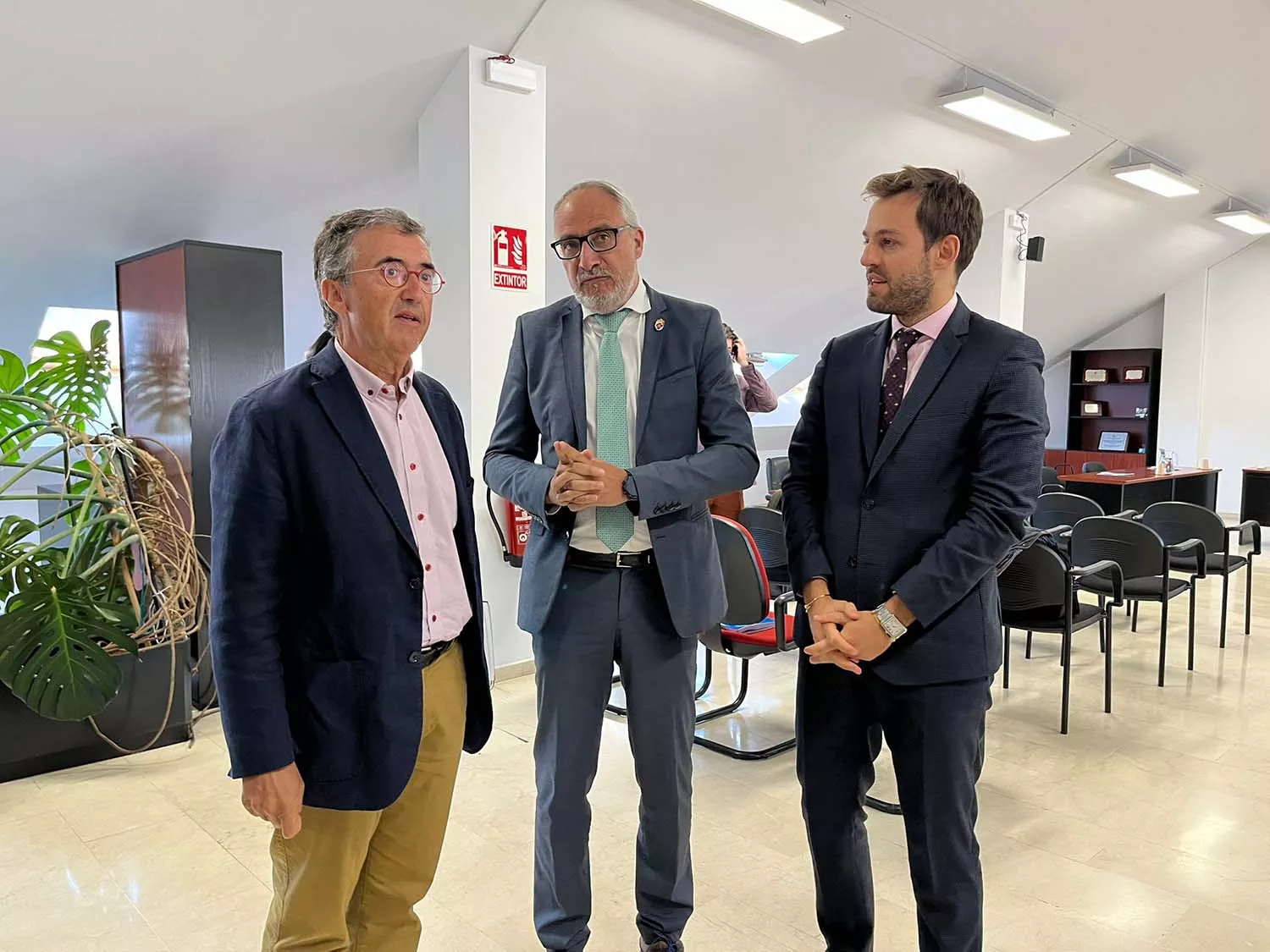 Reunión de la OCDE con el Consejo Comarcal del Bierzo. Reunión de la OCDE con el Consejo Comarcal del Bierzo.