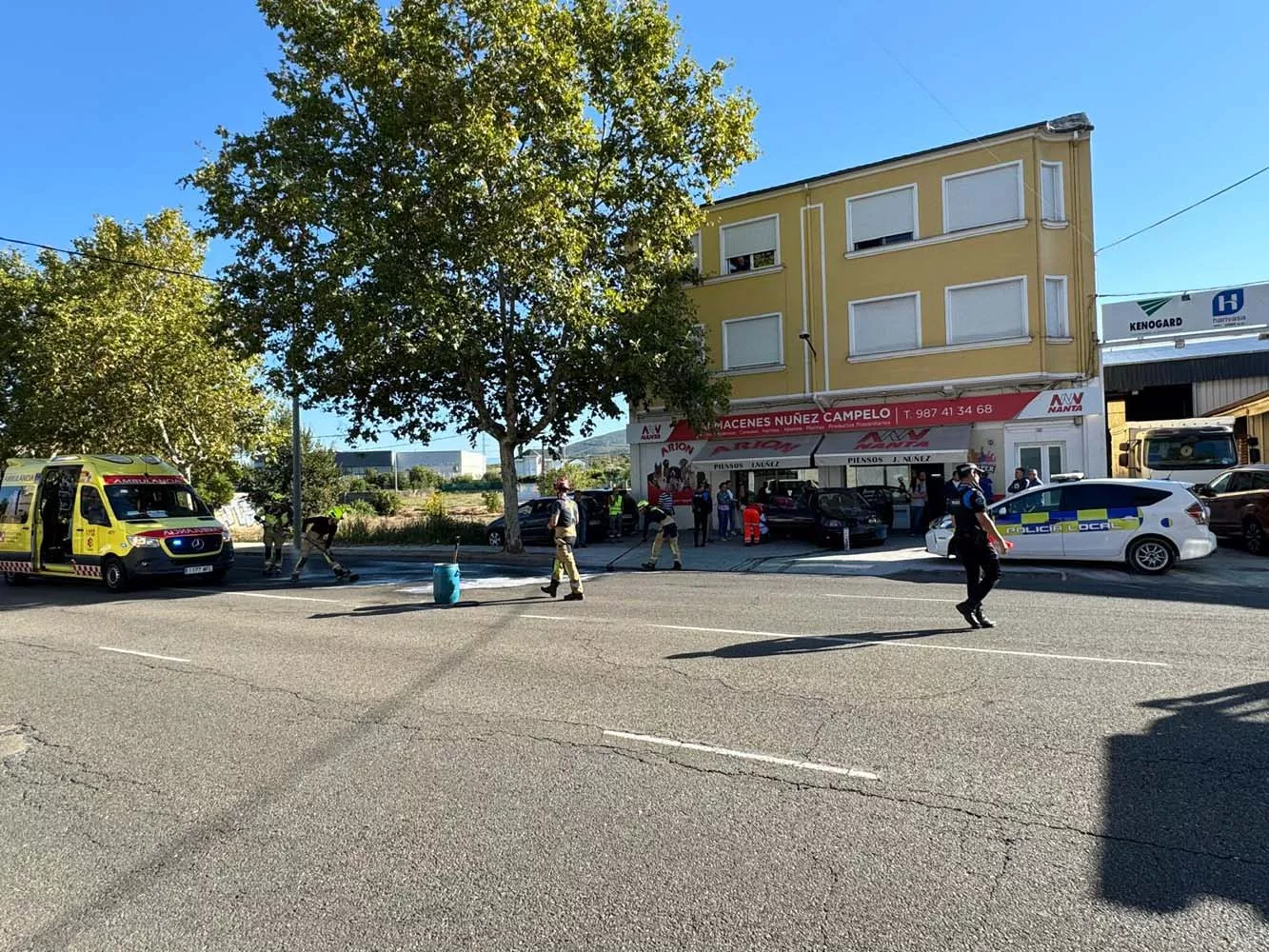 Trasladada al Hospital del Bierzo tras un fuerte accidente entre un ...
