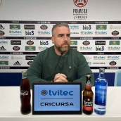 Javi Rey, "fastidiado" por el resultado frente al Real Unión: "Hicimos 90 minutos prácticamente perfectos"