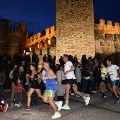 La media maratón 21 lunas y media 'ilumina' la noche de Ponferrada