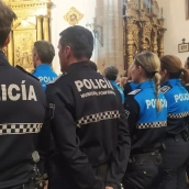 La Policía de Ponferrada recibe la Medalla del Oro al Mérito de la Junta