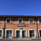 Adif ofrece una plaza en Bembibre para los afectados por el cierre de la estación de Cistierna (León)