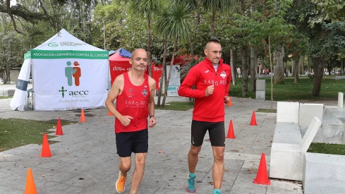 100 horas corriendo para luchar contra el cáncer El ultrafondista palentino David Ontaneda se enfrenta al reto más complicado de su vida