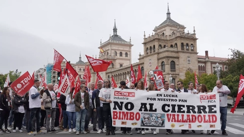 Manifestación contra el cierre de Bimbo en Valladolid