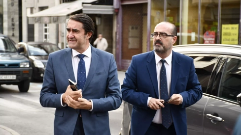 Visita de Juan Carlos Suárez Quiñones para la inauguración de la calle Gómez Núñez