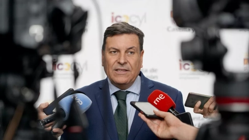 El consejero de Economía y Hacienda de la Junta, Carlos Fernández Carriedo