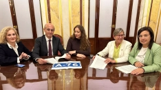 Diputados de León y Orense A 76. Los diputados nacionales del PP de León, Ester Muñoz de la Iglesia y Silvia Franco, y de Ourense, Ana Belén Vázquez, Rosa Quintana y Celso Delgado