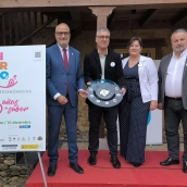 Inauguración Jornadas Gatronómicas del Bierzo 2024. El presidente del Consejo Comarcal, Olegario Ramón, (2I), el mantenedor, Juanma G. Colinas (1I), la concejala de Turismo, Cristina Pérez (1D), y el alcalde de Camponaraya, Eduardo Morán (2D)