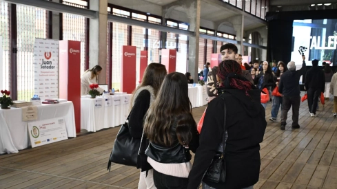 Feria de empleo y emprendimiento (15)