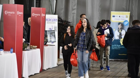Imagen de archivo de una feria de empleo en la provincia de León