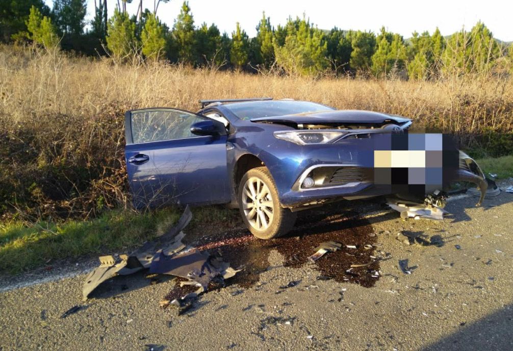 Trasladados al Hospital del Bierzo 2 mujeres y 1 niño tras la colisión ...