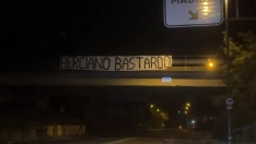 Pancarta colocada a la altura de Columbrianos | Foto: Radio Bierzo 