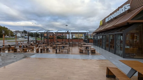 McDonalds de La Herrería (11) McDonalds de La Herrería (11)