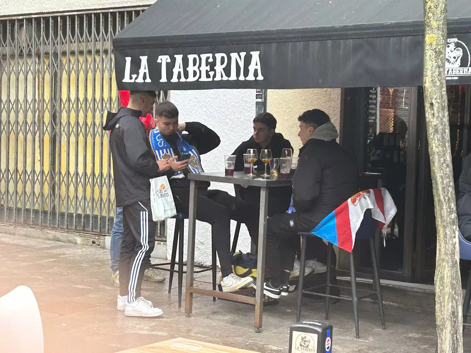 Aficionados de la Ponfe Aficionados de la Ponfe