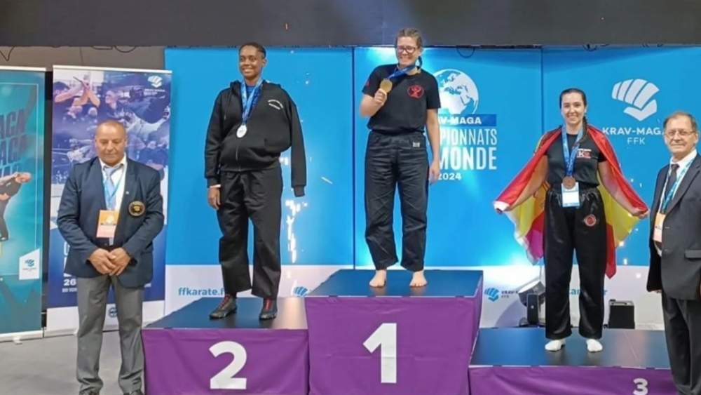 Podio con la berciana en el tercer escalón